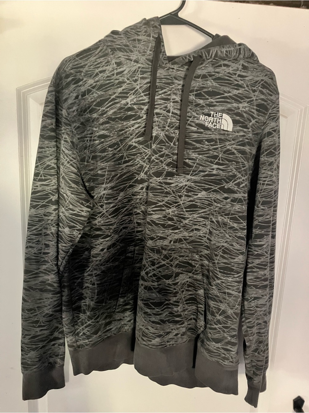 The North Face Men’s Gray Patterned Pullover Hoodie